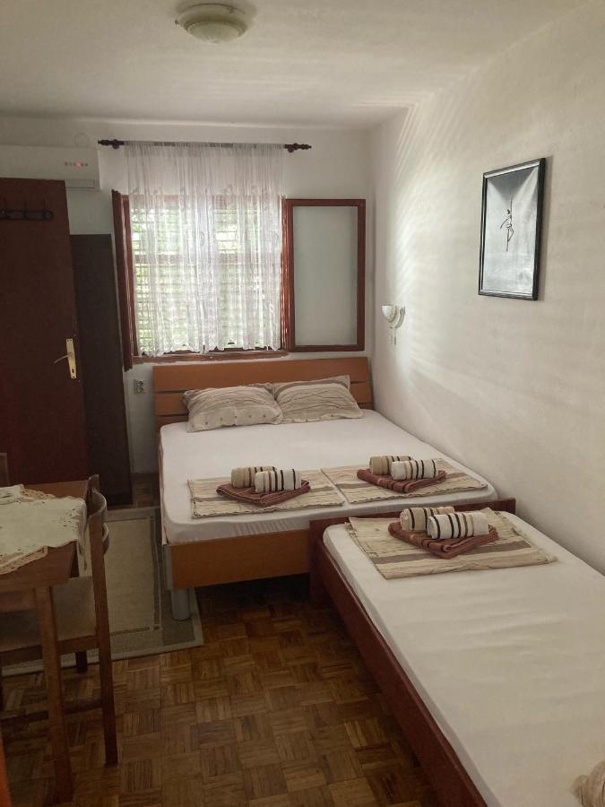 Apartments Aleksic Sutomore Exterior foto